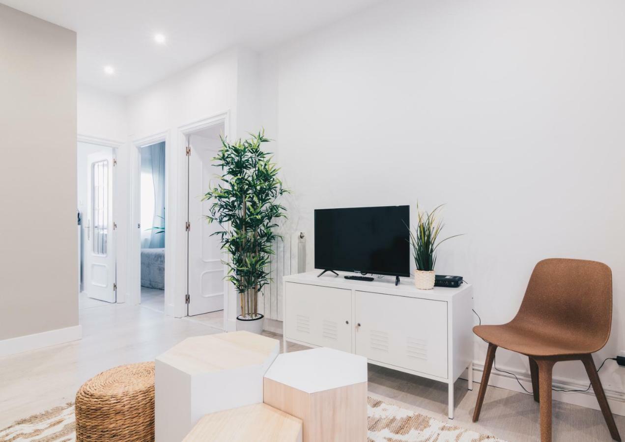 Altair Apartment By People Rentals ビルバオ エクステリア 写真