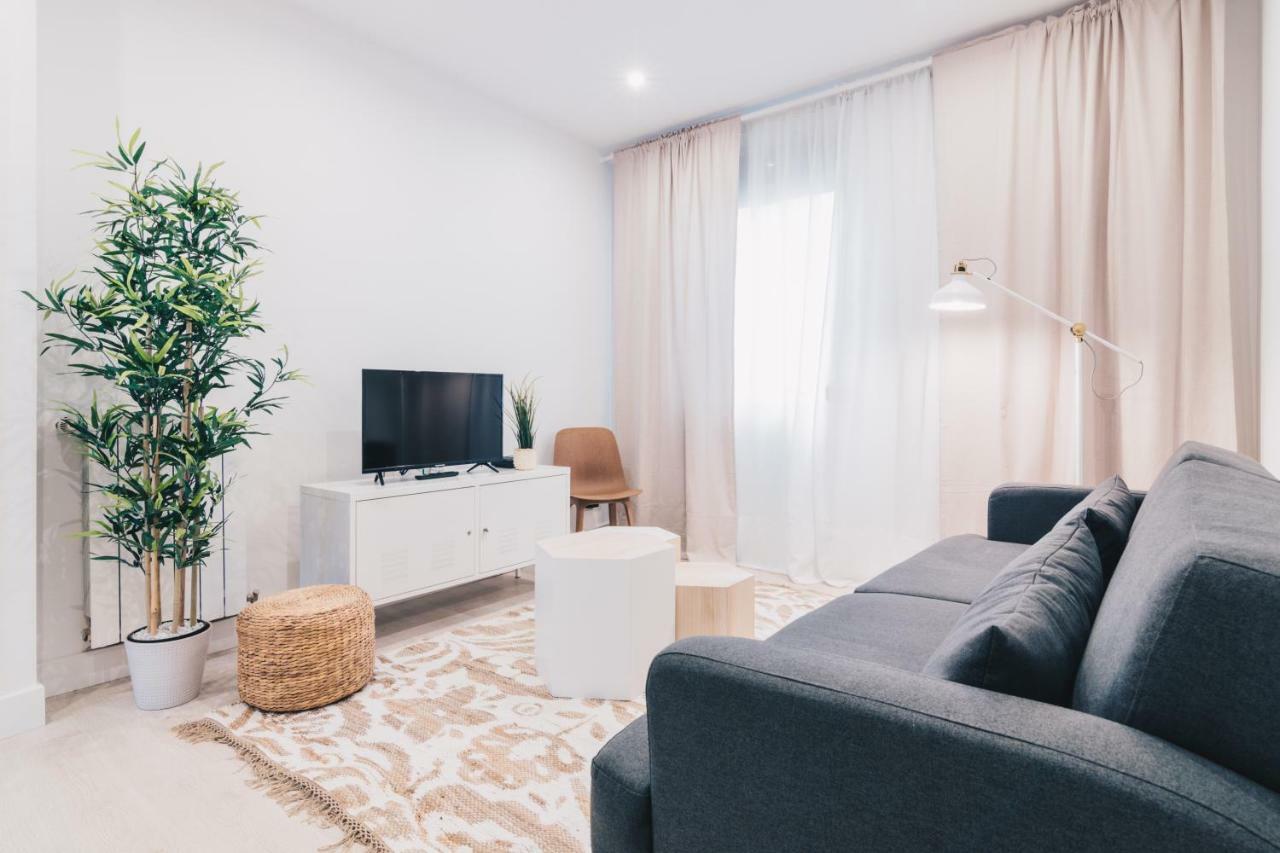Altair Apartment By People Rentals ビルバオ エクステリア 写真